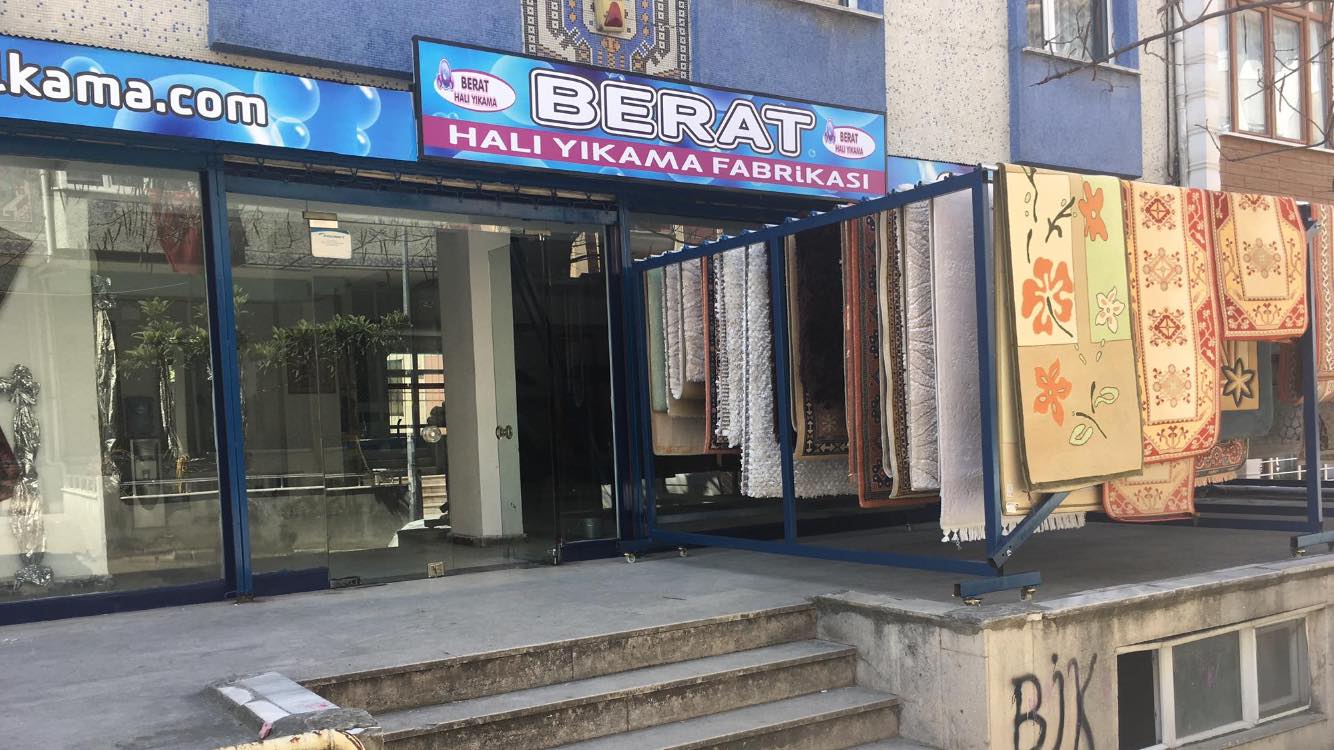 Berat Halı Yıkama